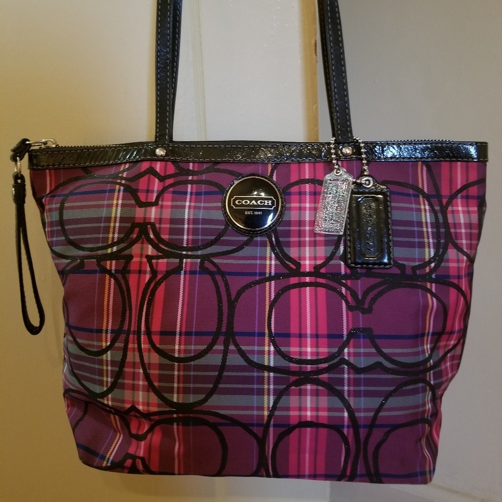 Couch handbag